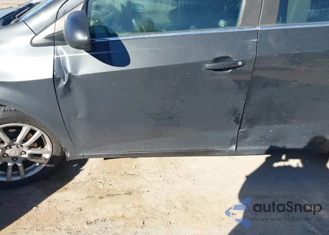 2015 Chevrolet Sonic Lt Auto из США, поврежденный, VIN 1G1JC5SH0F4208062